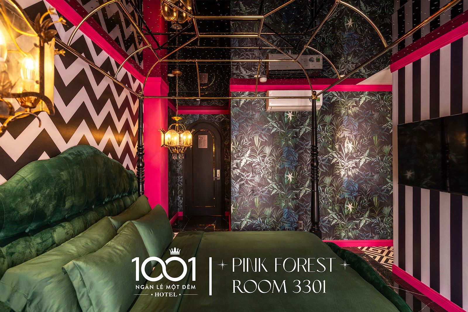Room Myth - 3301